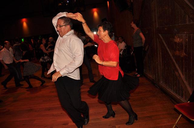 min 2011 12 04 station danse 181